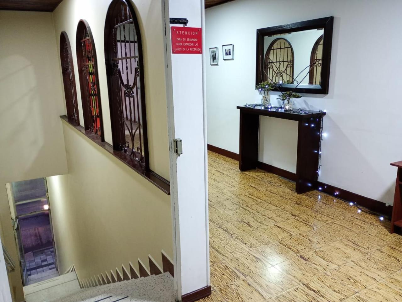 Hotel Alpino Armenia Exterior photo