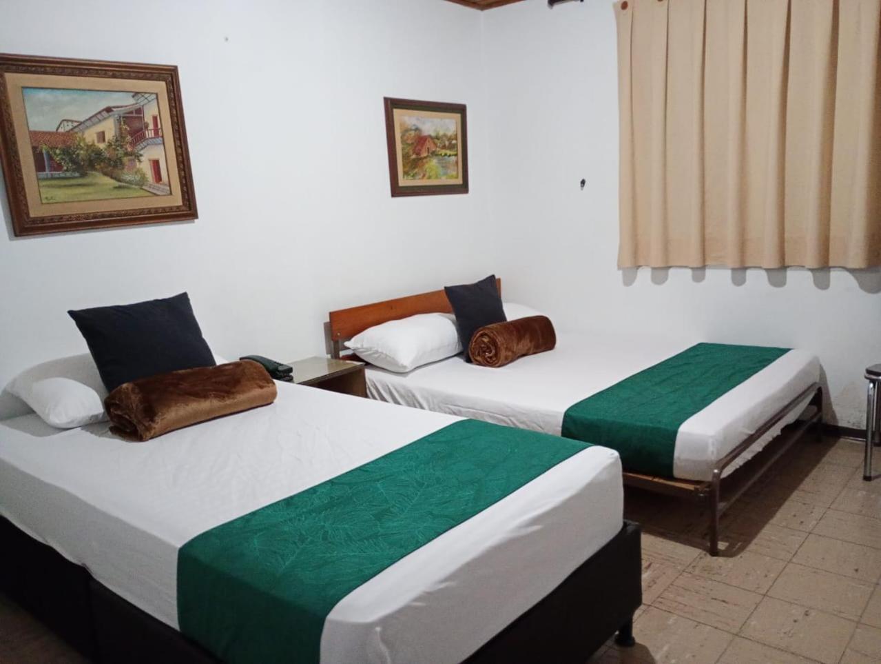 Hotel Alpino Armenia Exterior photo